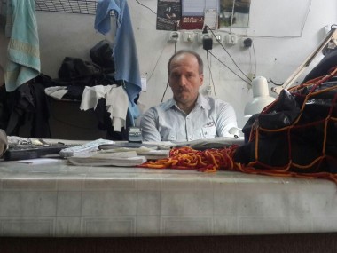 گفت‎وگوی صمیمانه «دنیای اقتصاد» با یک رفوگر مشهدی؛