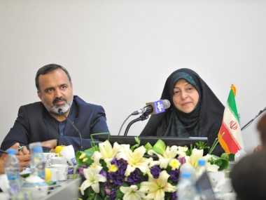 گزارش «دنیای اقتصاد» از جلسه شورای گفت‌وگوی دولت و بخش خصوصی با حضور ابتکار؛