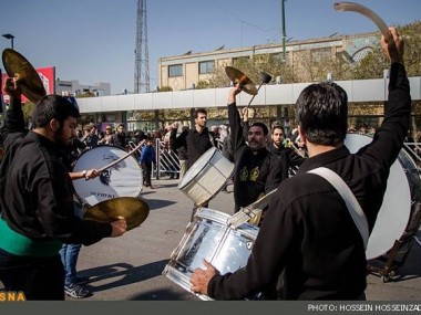 دنیای اقتصاد از مراسم عزاداری در شهرستان سبزوار گزارش می دهد