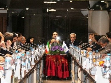 گزارش «دنیای اقتصاد» از آنچه در جلسه مدیرکل دفتر امور بازرگانی وزارت صنعت با فعالان اقتصادی خراسان ر