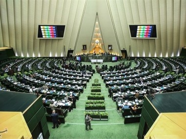 «دنیای اقتصاد» از وضعیت ثبت‌نام داوطلبان خراسان رضوی در انتخابات مجلس شورای اسلامی گزارش می‌دهد؛