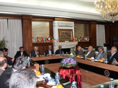 در دیدار ظریف با هیأت نمایندگان اتاق بازرگانی خراسان رضوی مطرح شد؛