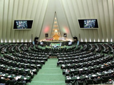 «دنیای اقتصاد» از آرایش انتخاباتی جریان‎های سیاسی در مشهد گزارش می‎دهد؛