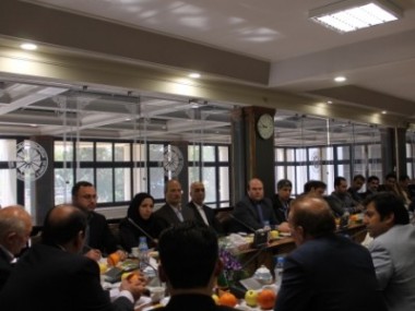 در گفت‎وگوی «دنیای اقتصاد» با فعالان اقتصادی خراسان رضوی و پاکستان مطرح شد؛