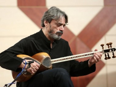 گفت‌وگوی «دنیای اقتصاد» با حسین علیزاده در مشهد: