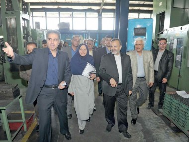«دنیای اقتصاد» نتایج بازدید استاندار خراسان رضوی را از واحدهای تولیدی و صنعتی بررسی می‎کند؛