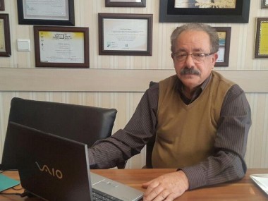 گلایه‌های یکی از صنعتگران خراسان رضوی از برخورد بانکها و مسئولان دولتی با تولیدکنندگان؛