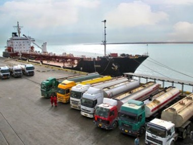 دنیای اقتصاد احوال حمل‌ونقل بین‌المللی و ترانزیت خراسان رضوی را بررسی می‌کند: