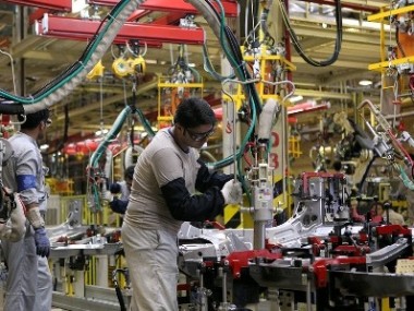 فعالان اقتصادی خراسان رضوی به لزوم همراهی دولت برای بهبود وضعیت اقتصادی استان درسال آینده تاکیدکردند