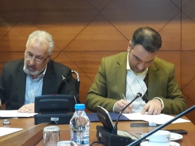 تفاهم‌نامة همکاری معاونت اقتصادی شهرداری مشهد و سازمان سرمایه‌گذاری و کمک‌های اقتصادی و فنی ایران به