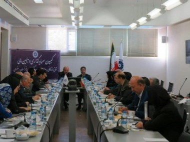 در جلسه کمیسیون سرمایه‌ گذاری و تامین مالی اتاق بازرگانی خراسان رضوی بررسی شد