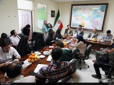 سرپرست مرکز ارتباطات مردمی ۱٣٧ شهرداری مشهد در بازدید خبرنگاران از این مرکز: