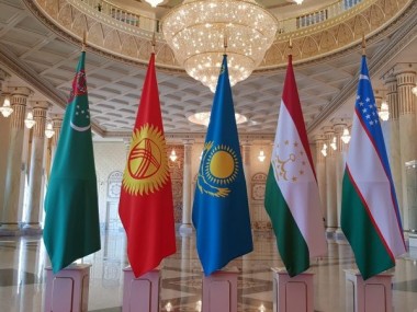 دنیای اقتصاد از تاثیر بخشنامه ارزی بر صادرات خراسان رضوی گزارش می‌دهد