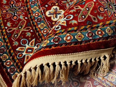 دنیای اقتصاد وضعیت تولید و صادرات فرش خراسان رضوی را بررسی می‌کند
