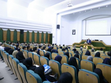 نقش تشکلهای بخش خصوصی در توسعه اقتصادی خراسان رضوی چیست؟