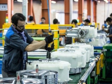 فعالان اقتصادی و نمایندگان مجلس از چالشهای پیش پای رونق گرفتن تولید می‌گویند