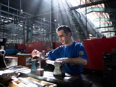 دنیای اقتصاد از وضعیت صدور مجوزهای صنعتی گزارش می دهد: