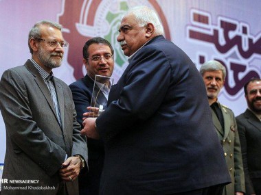 در مراسم روز صنعت و با حضور لاریجانی و ظریف اتفاق افتاد