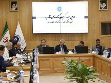 رئیس اتاق ایران درباره استفاده ابزاری از تشکل‌ها هشدار داد