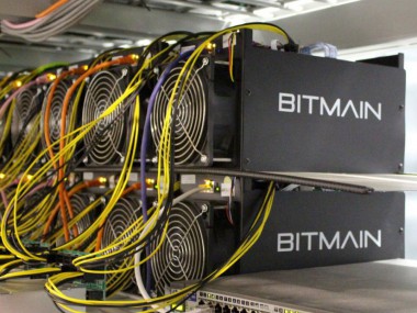 دنیای اقتصاد معایب و مزایای ارزهای دیجیتال را بررسی می‌کند؛