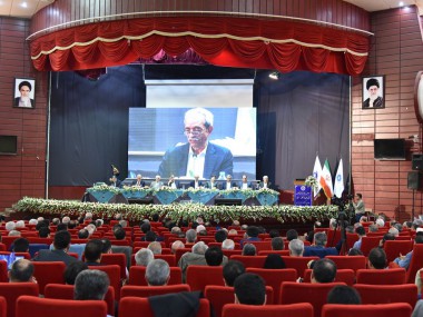 گزارشی از آنچه در نخستین اجلاس اعضای هیات نمایندگان اتاقهای بازرگانی سراسر کشور در مشهد اتفاق افتاد