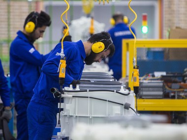 مروری بر فراز و فرودهای محیط کسب و کار در خراسان رضوی در نگاهی به پایش فصلی اتاق ایران