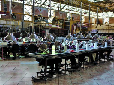 دنیای اقتصاد از تاثیرگذاری ویروس جدید کرونا بر اقتصاد خراسان رضوی گزارش می‌دهد؛