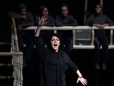 کارگردانان تئاتر مشهد از کم‌لطفی‌ها به این هنر در روزهای سخت کرونایی می‌گویند