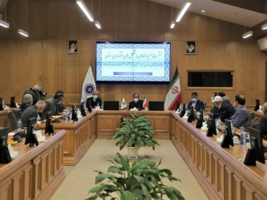 وزیر صمت در نشستی با فعالان اقتصادی خراسان رضوی وعده داد