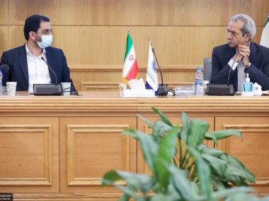 در اولین دیدار شهردار مشهد با اعضای پارلمان بخش خصوصی رونمایی شد