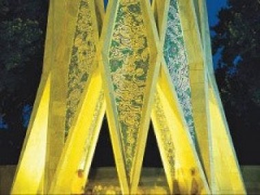 «دنیای اقتصاد» به مناسبت سالروز بزرگداشت خیام نیشابوری بررسی می‌کند: